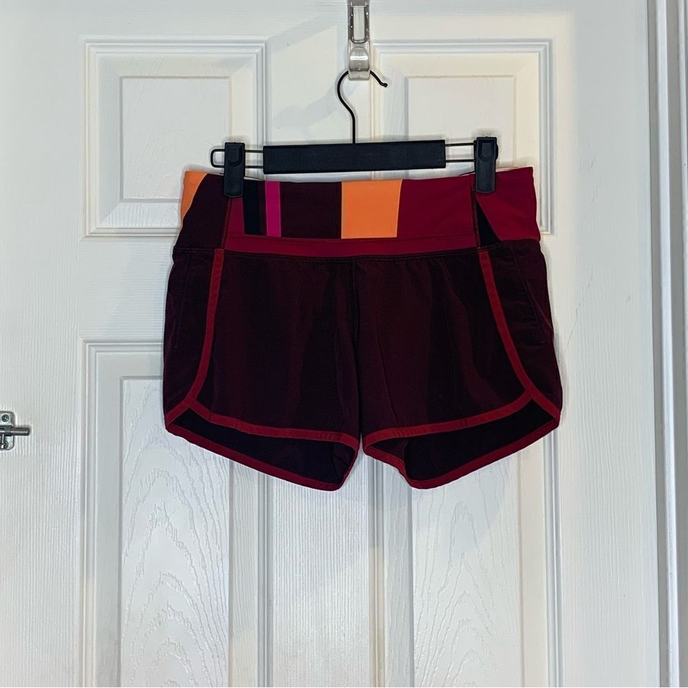 Lululemon Run Times Short *4-way Stretch Bordeaux Drama Blossom Stripe Size 4